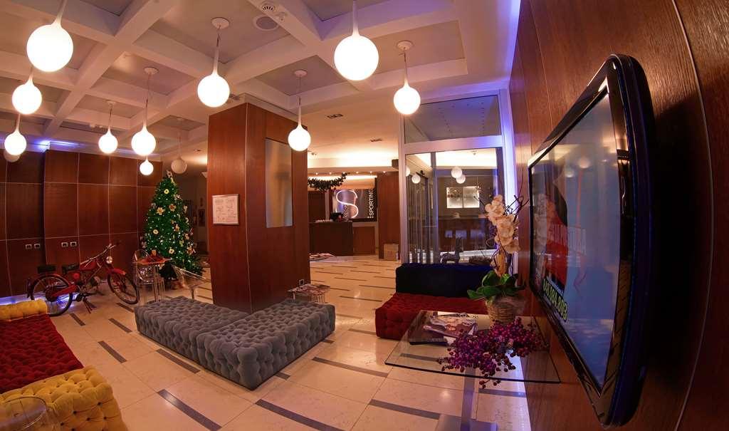 קולוניו מונצזה Hotel Sporting Cologno מראה פנימי תמונה