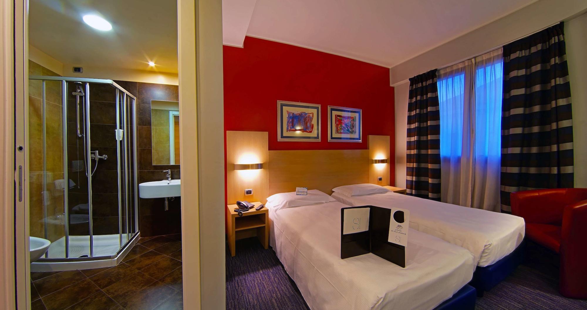 קולוניו מונצזה Hotel Sporting Cologno מראה חיצוני תמונה
